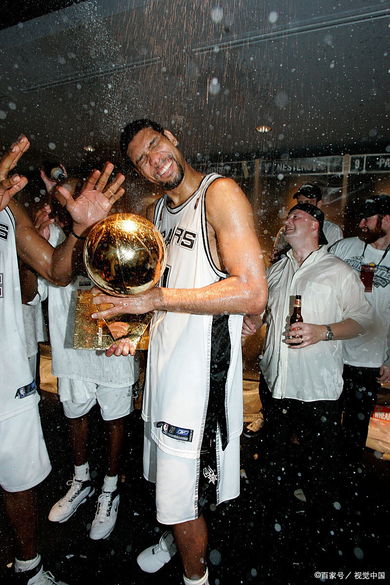 开云平台-关于圣安东尼奥马刺发布备战花絮，关键时刻防线松动，意甲任务艰巨，医务组通报恢复的信息